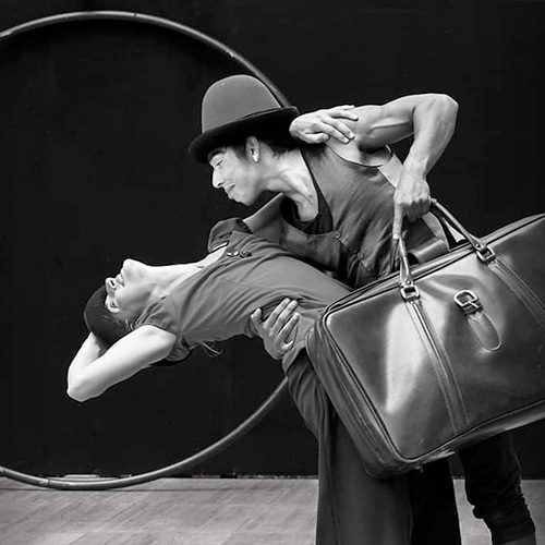 cometa circus - cuadrado